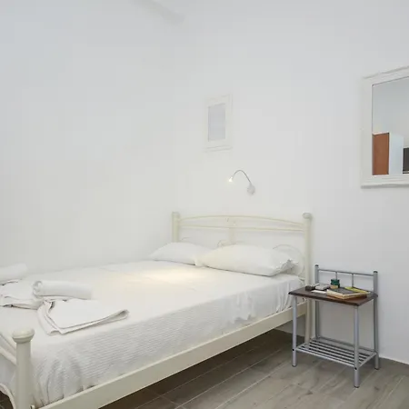 Dnaxos Appartement *